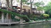PICTURES/San Antonio Riverwalk/t_Green Stairway.JPG